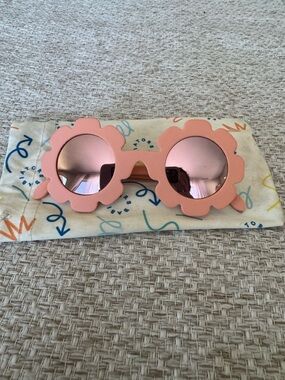 Babiators pink polarized flower sunglasses 0-2y